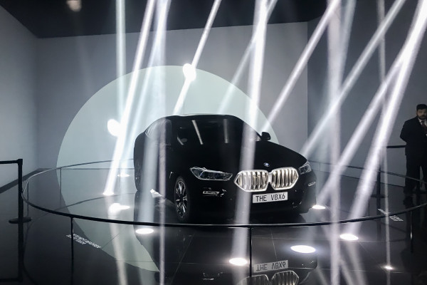 BMW IAA 2019 – BMW Vanta Black – 